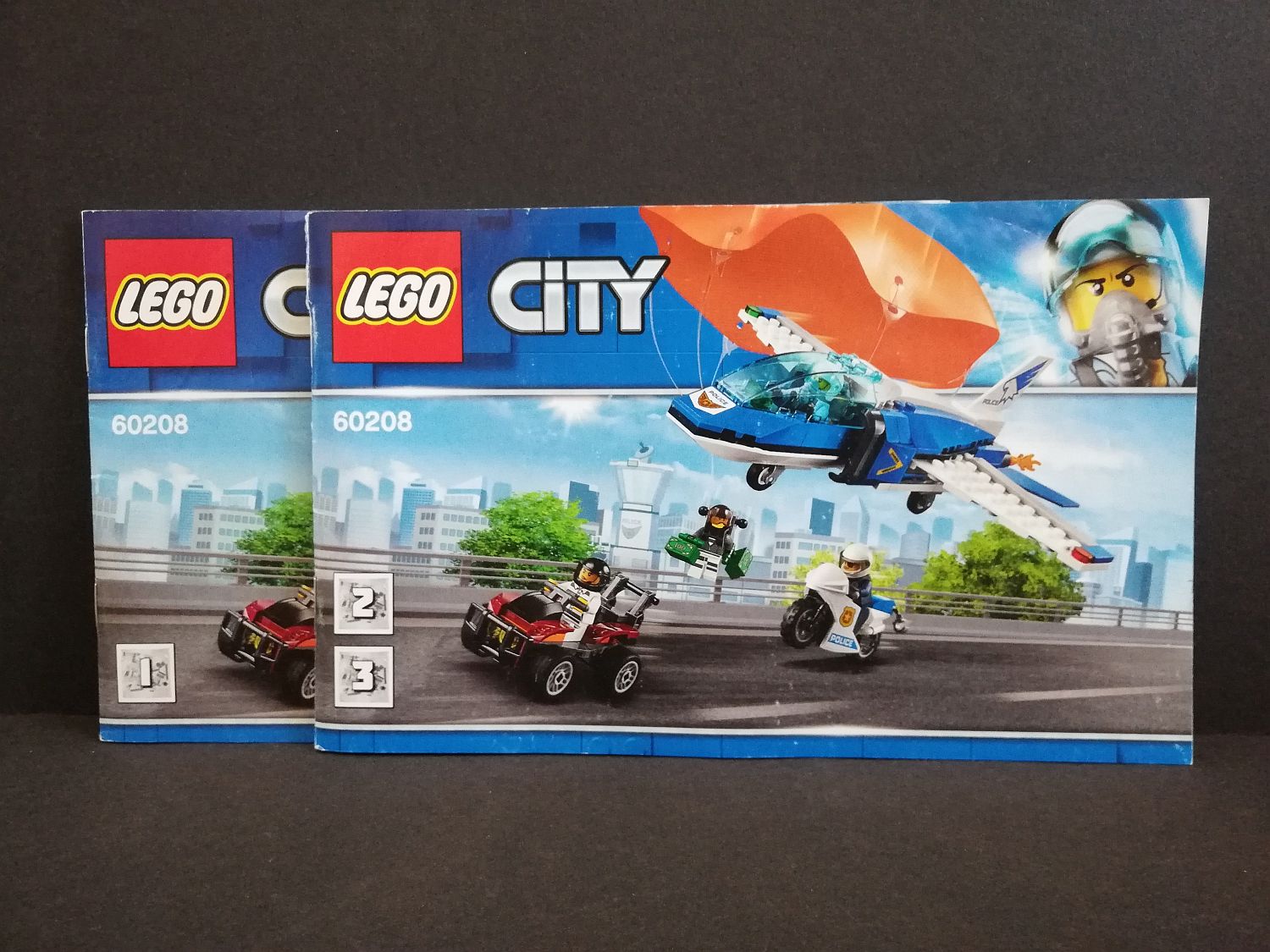 LEGO® City 60208 Zatčení zloděje s padákem - POUŽITÉ
