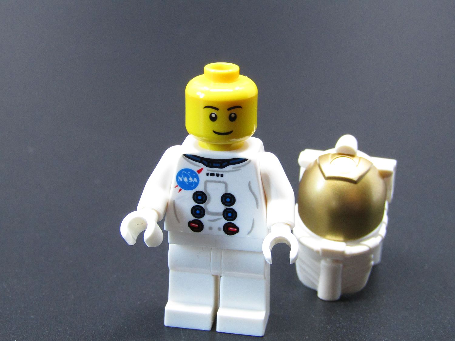 Lego figurka Town - NASA Apollo 11 Astronaut 
