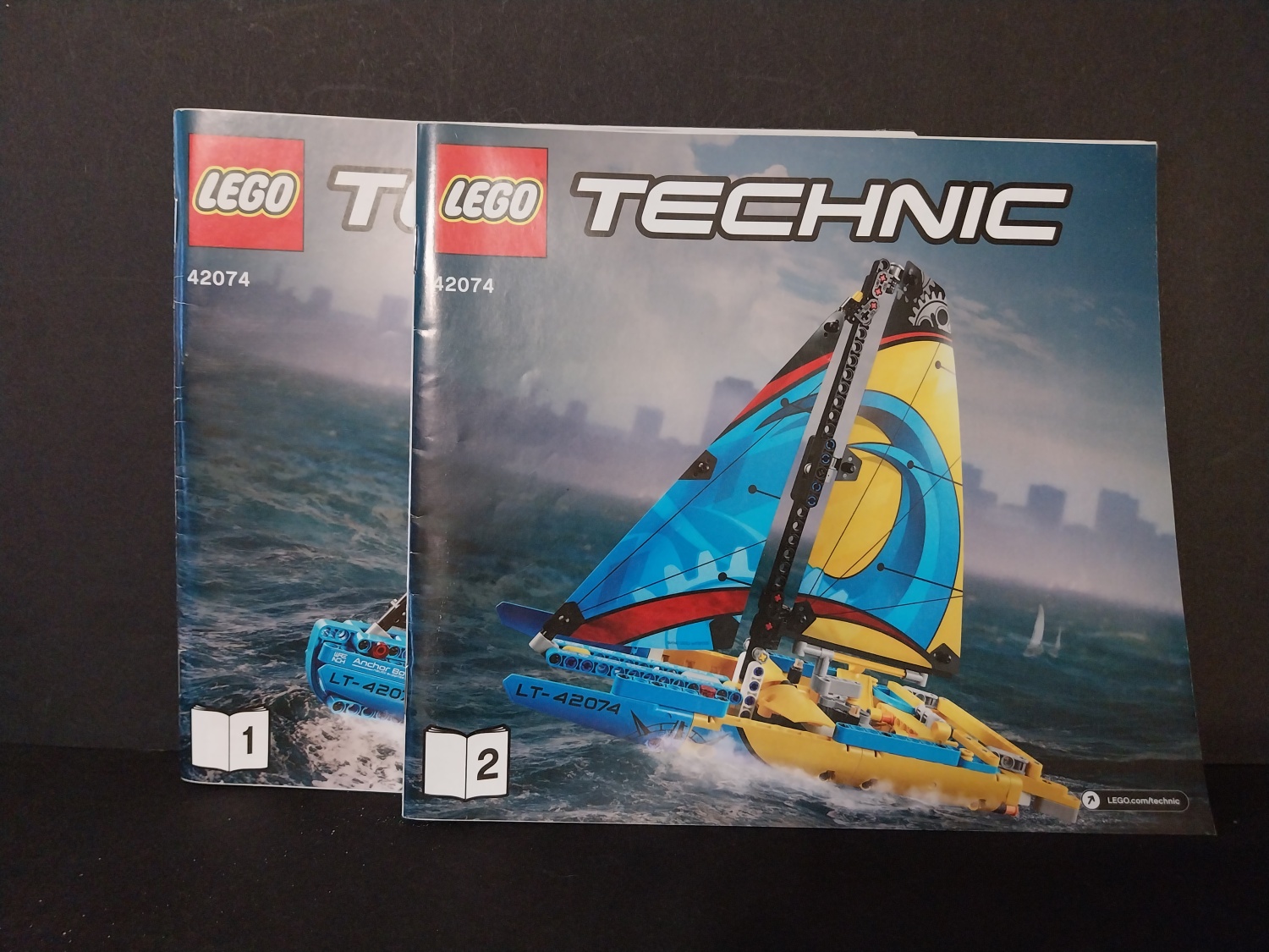 LEGO® Technic 42074 Závodní jachta - POUŽITÉ