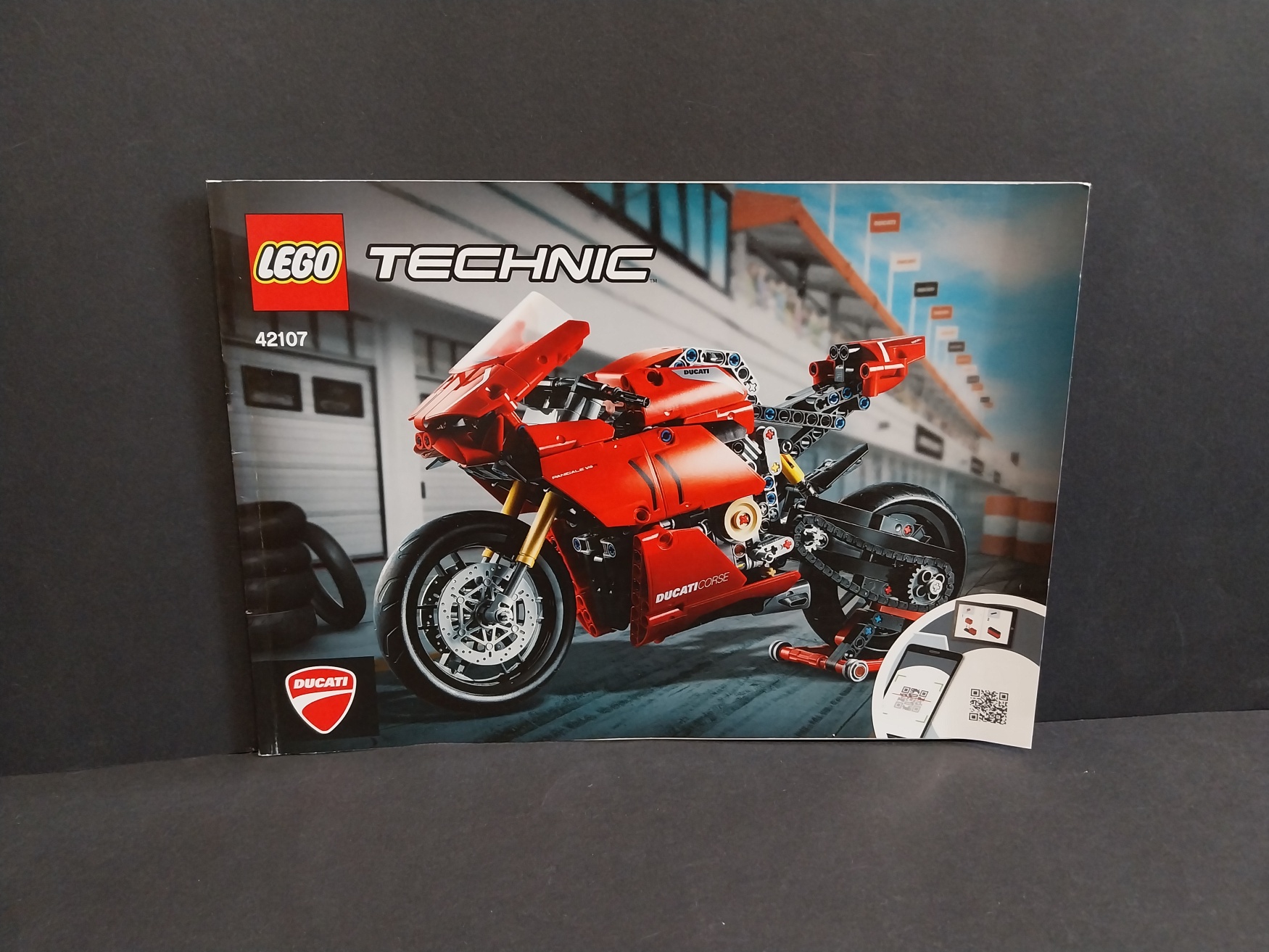 LEGO® Technic 42107 Ducati Panigale V4 R - POUŽITÉ