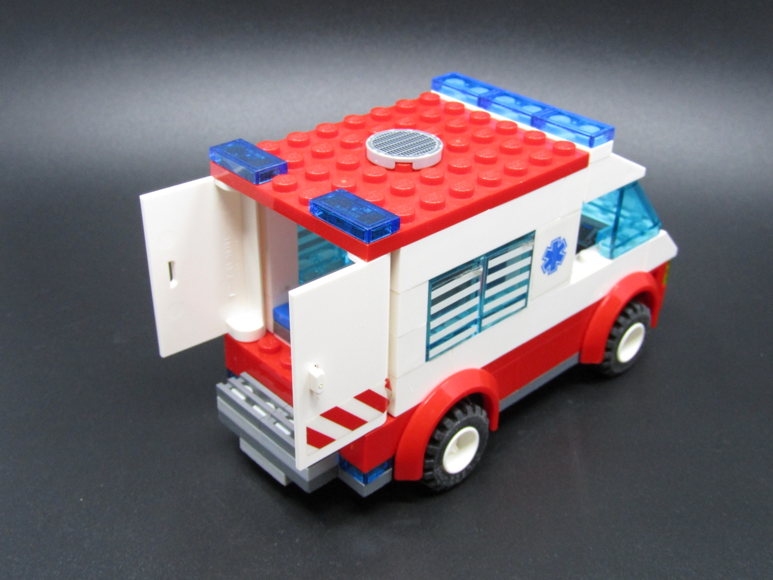 LEGO® dodávka - sanitka