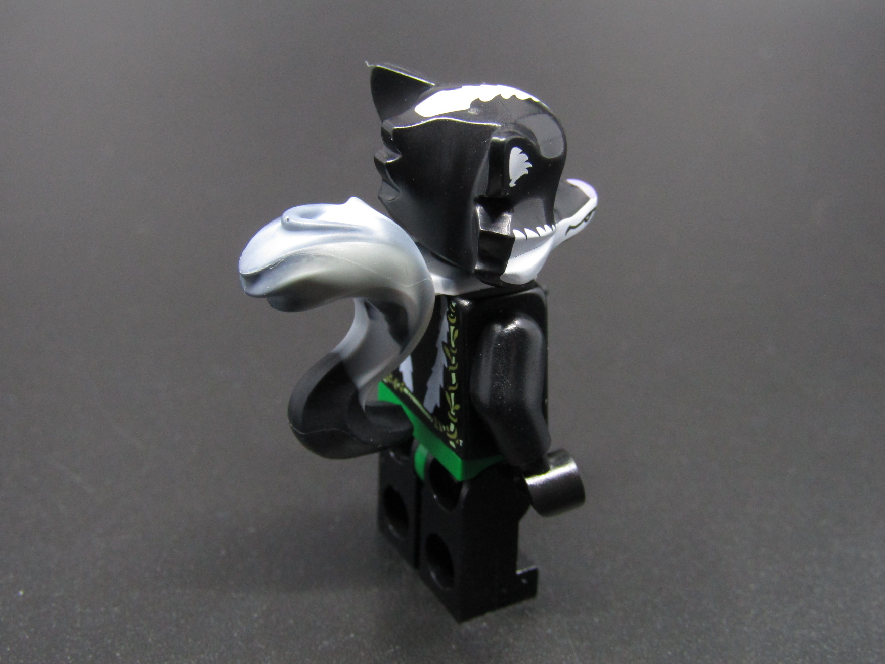 Lego figurka Chima - Skinnet