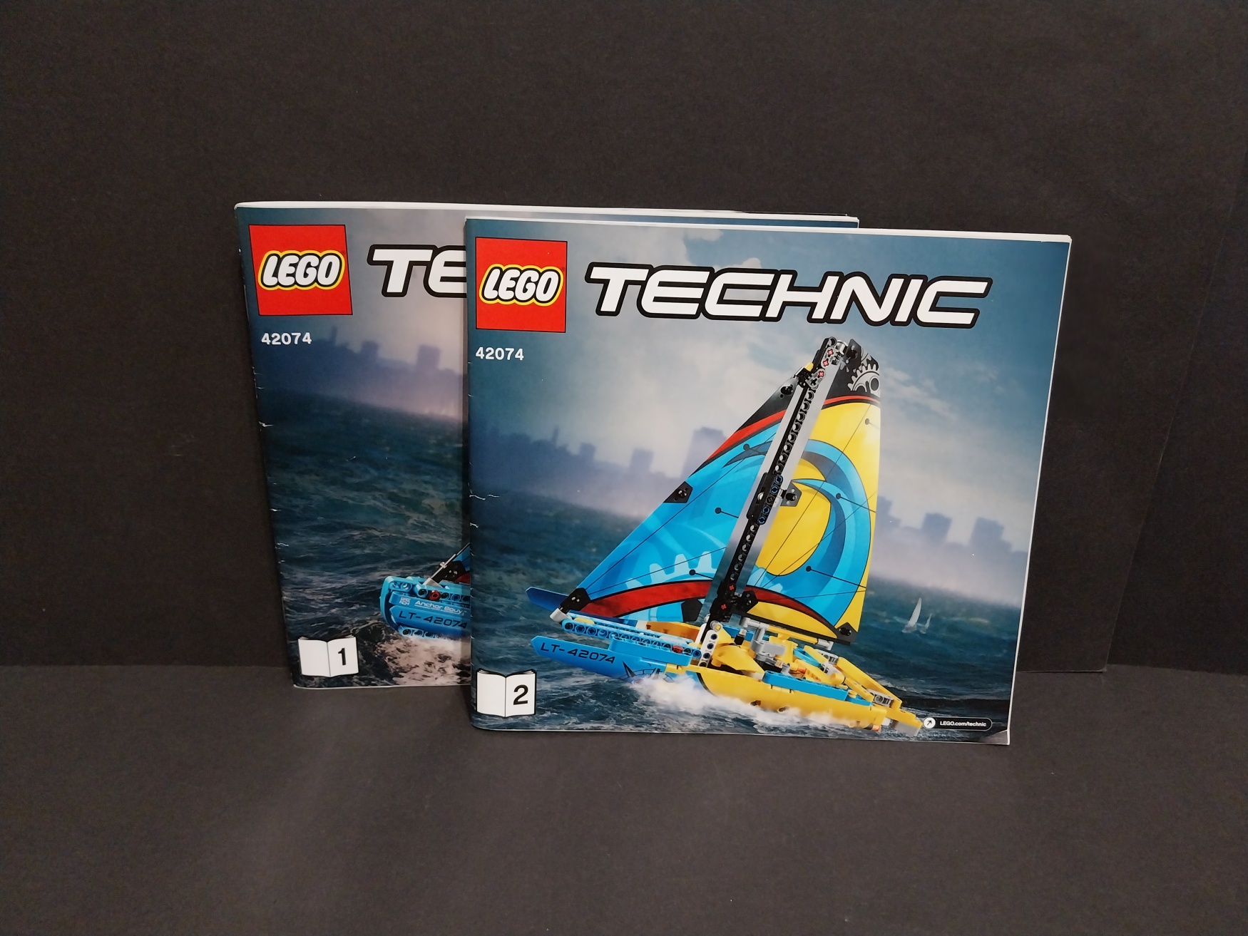LEGO® Technic 42074 Závodní jachta - POUŽITÉ
