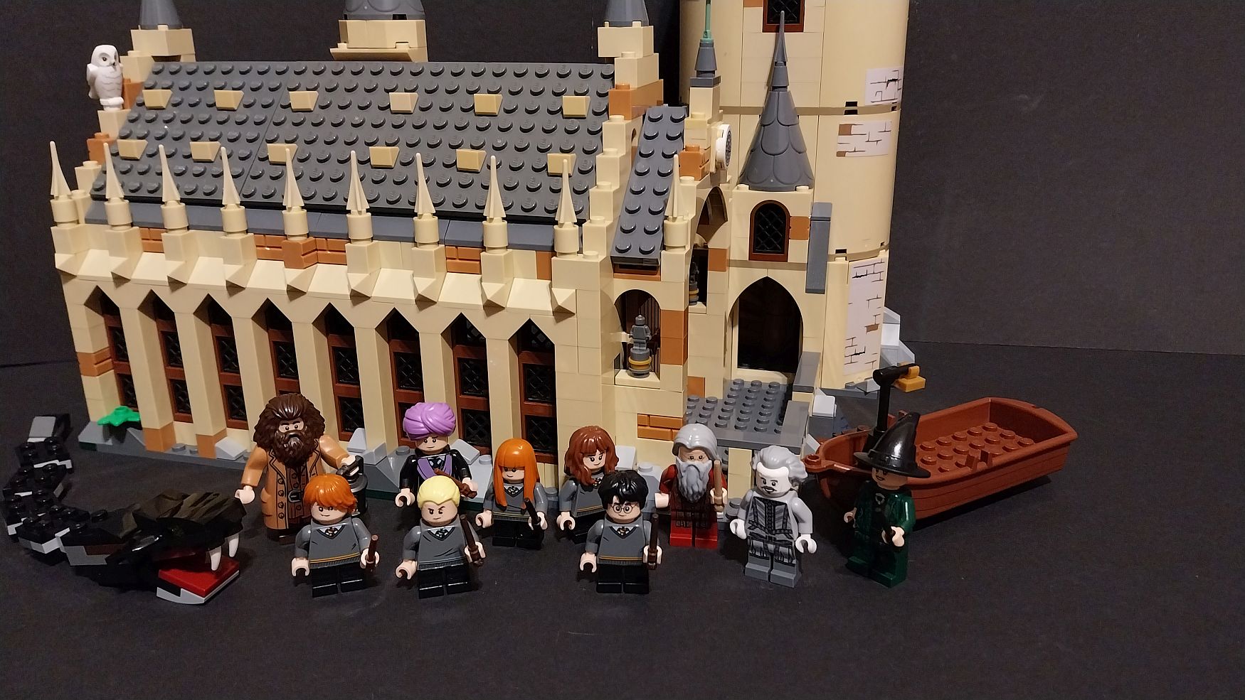 LEGO® Harry Potter™ 75954 Bradavická Velká síň - POUŽITÉ
