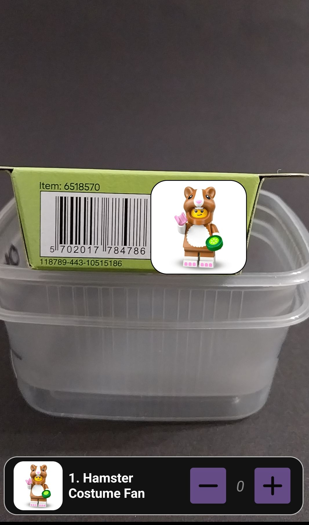 LEGO® 71048 minifigurky 27. série - 01. Hamster Costume Fan
