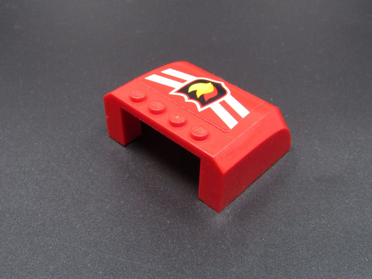 LEGO® střecha auta 5 x 6 x 2 - červená - s nálepkou "HASIČI"