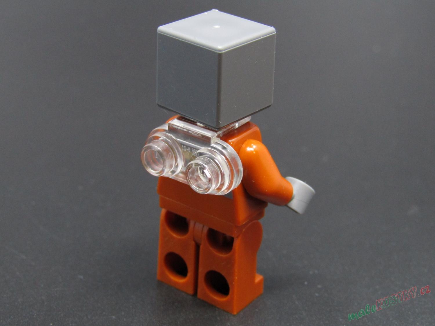 Lego Minecraft figurka - Diver (Potápěč) - PRASKLÁ RUKA