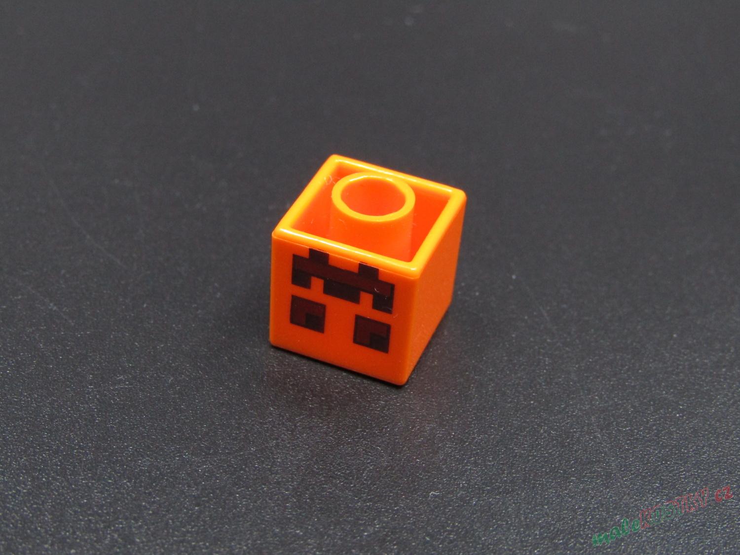 Lego Minecraft kostička - oranžová - dýně/Jack O' Lantern