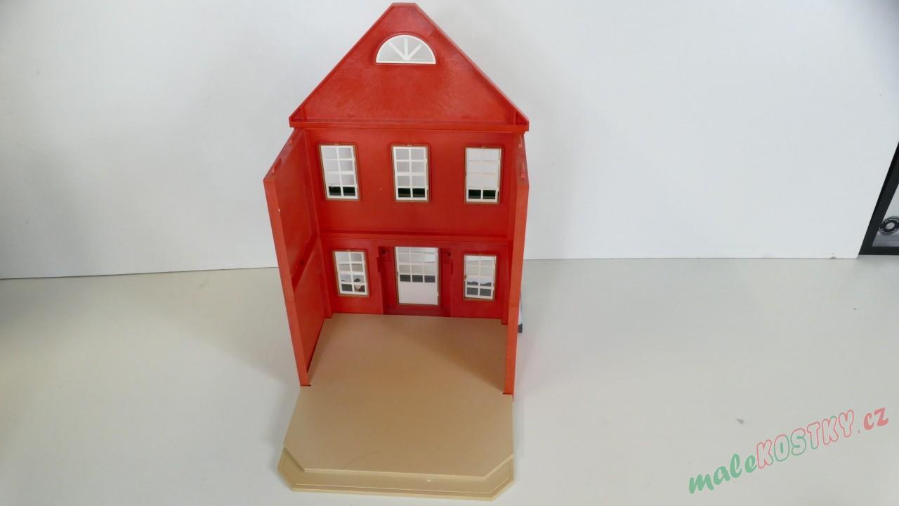 Playmobil dům velký červený - bez střechy