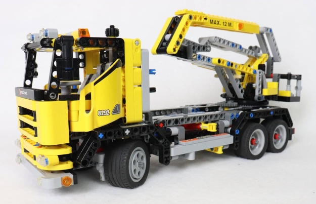 Lego Technic sklápěč-plošina 2v1 - bez motorku