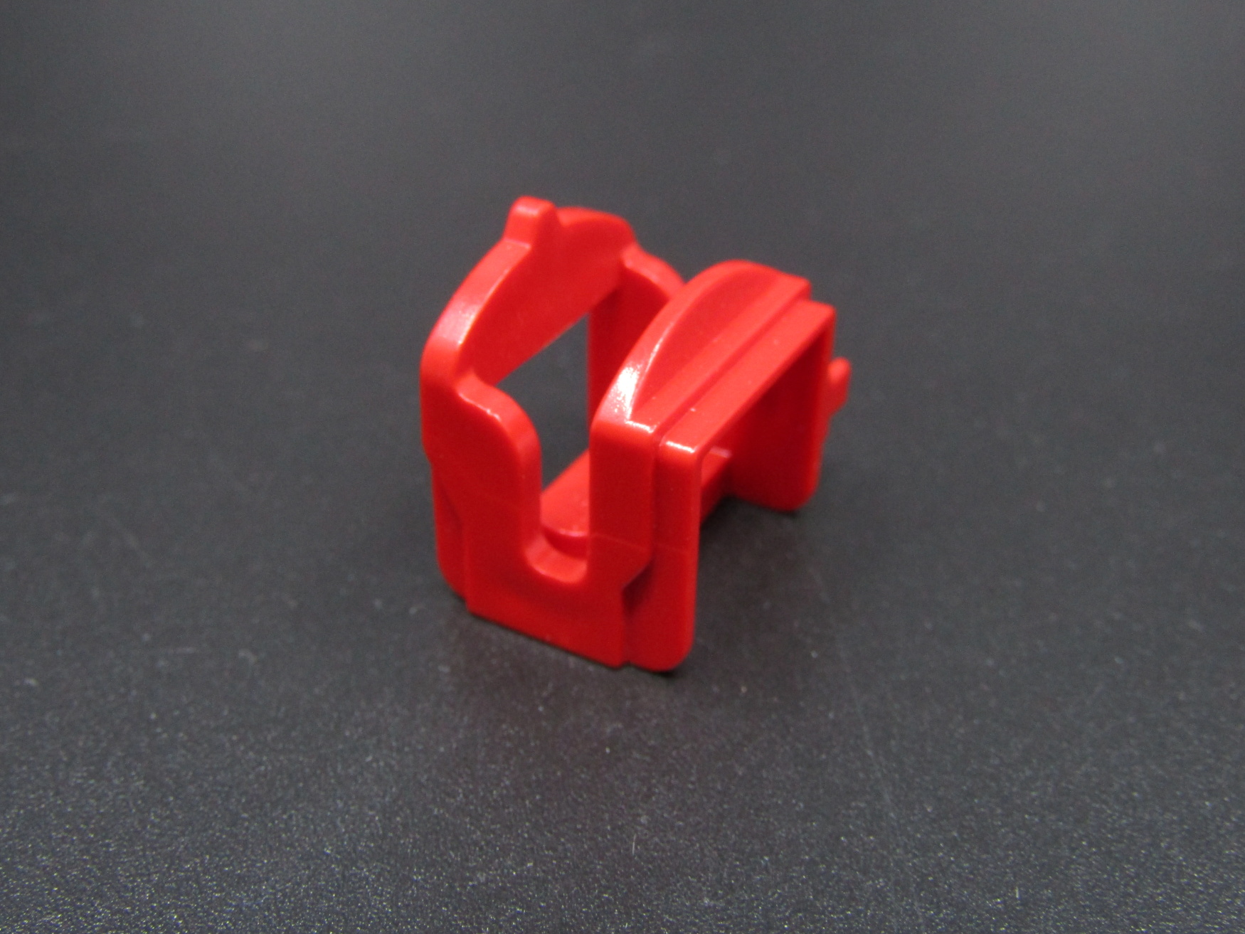 Lego sedlo s jedním držákem - červené
