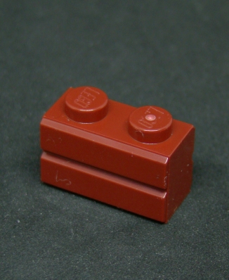 Lego kostička speciální - cihla - tmavě červená