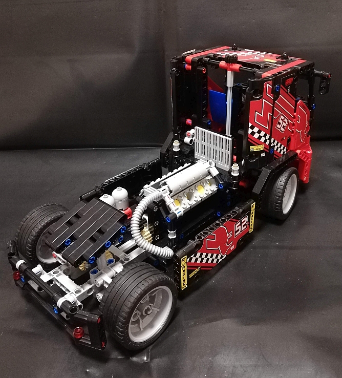 Lego Technic Race truck
