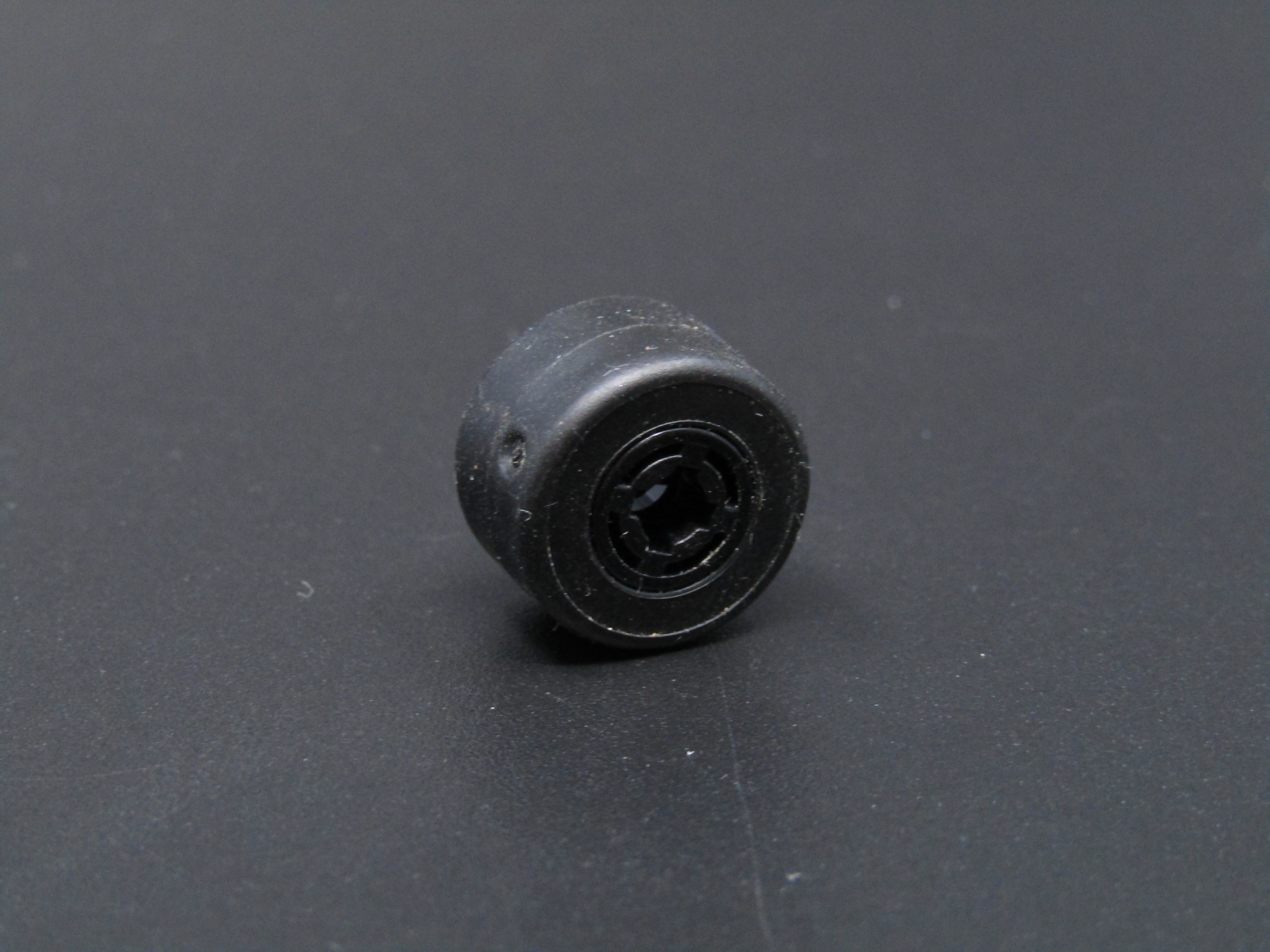 Lego kolo s pneu průměr 9mm - křížový pin malý - černé