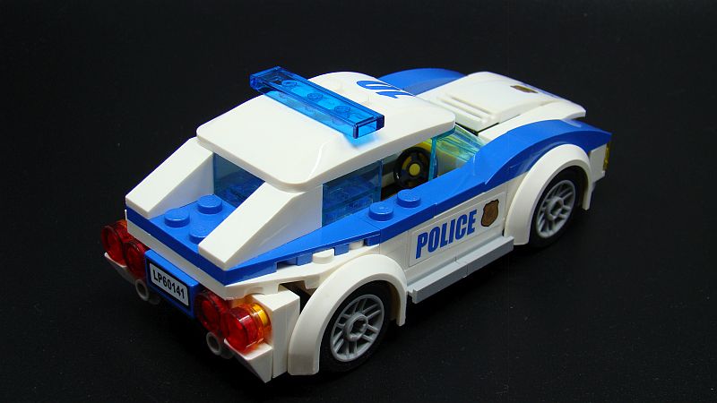 Lego policejní auto