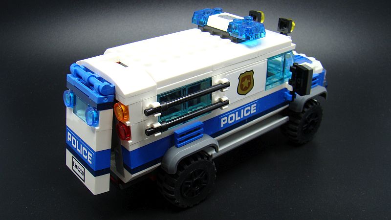 Lego policejní auto - bliká, houká