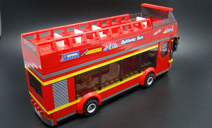Lego vyhlídkový autobus s řidičem