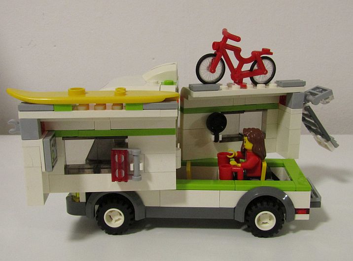 LEGO City 7639 Karavan