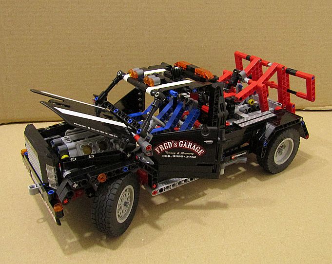LEGO Technic 9395 Odtahový pick-up