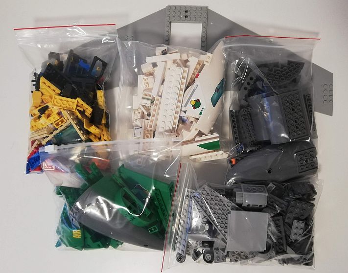 Lego City 60022 Nákladní terminál