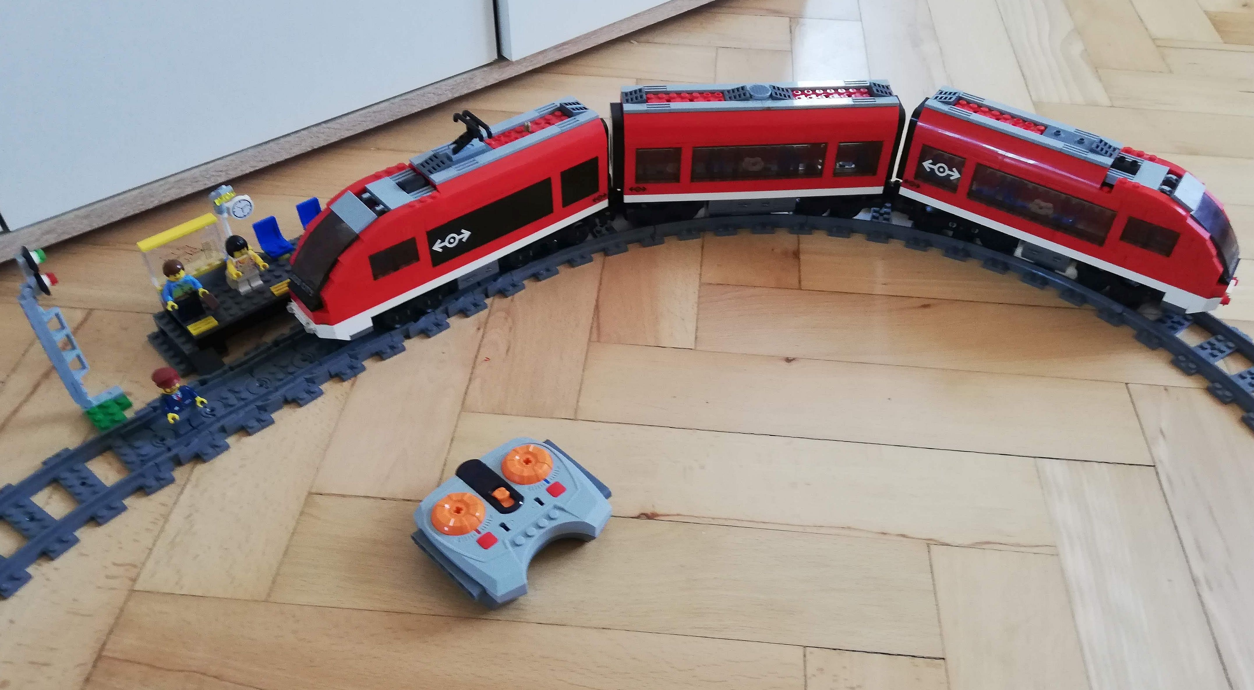 Lego City 7938 Osobní vlak