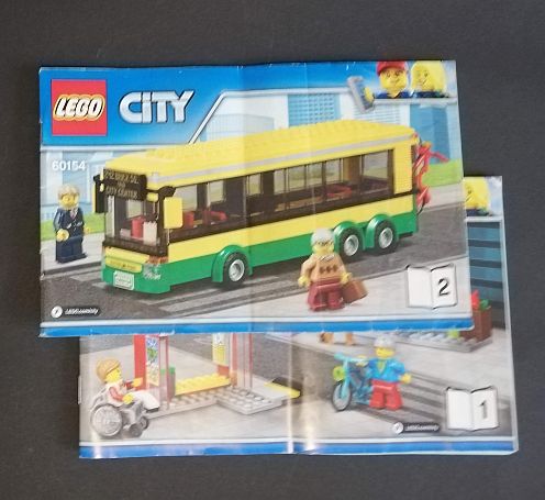LEGO® City 60154 Zastávka autobusu - POUŽITÉ