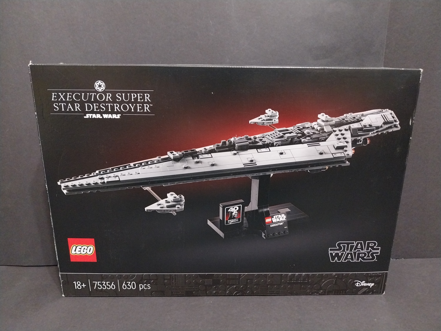 LEGO® Star Wars™ 75356 Executor Super Star Destroyer™ - POUŽITÉ