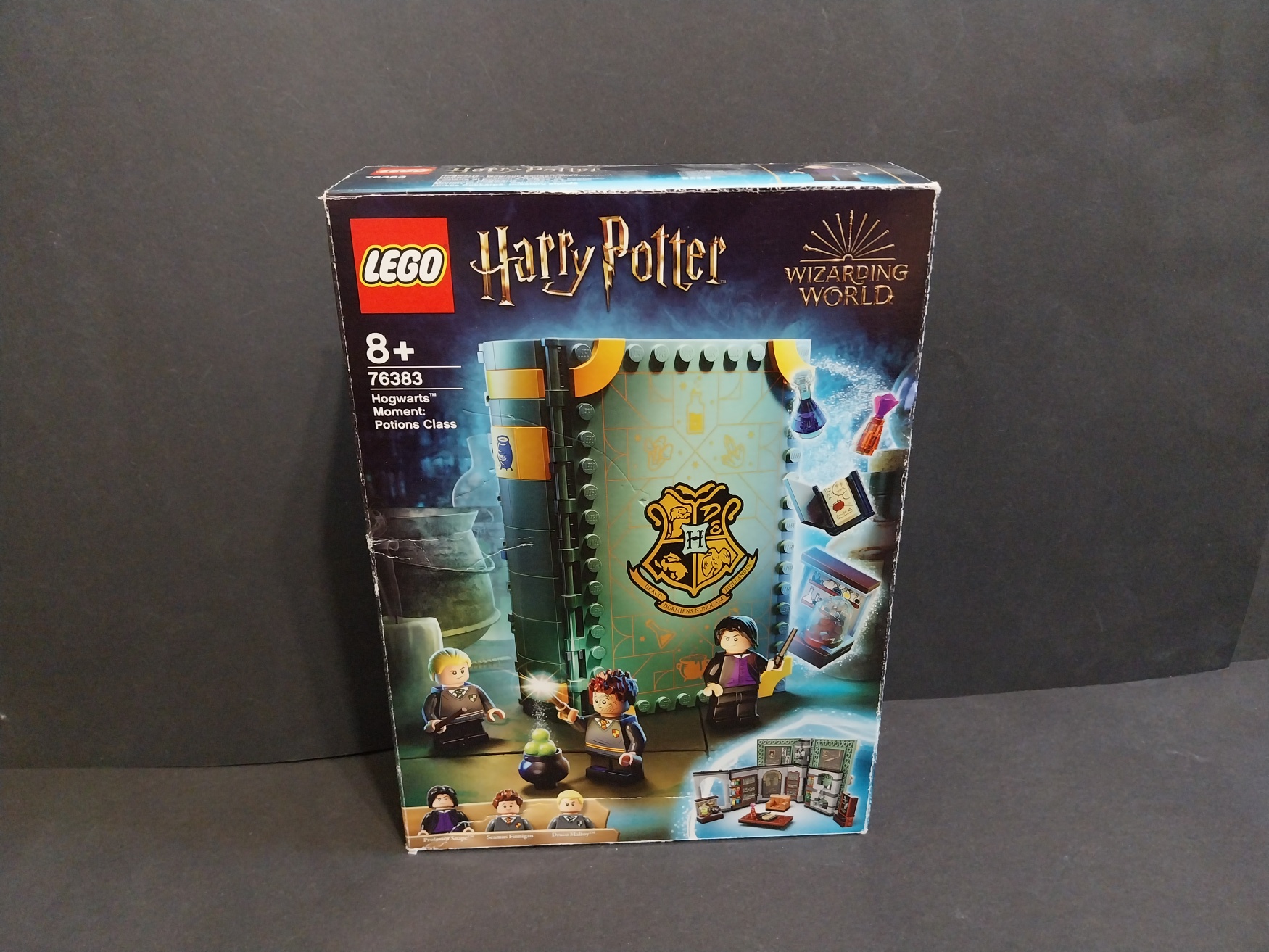 LEGO® Harry Potter™ 76383 Kouzelné momenty z Bradavic: Hodina lektvarů - POUŽITÉ