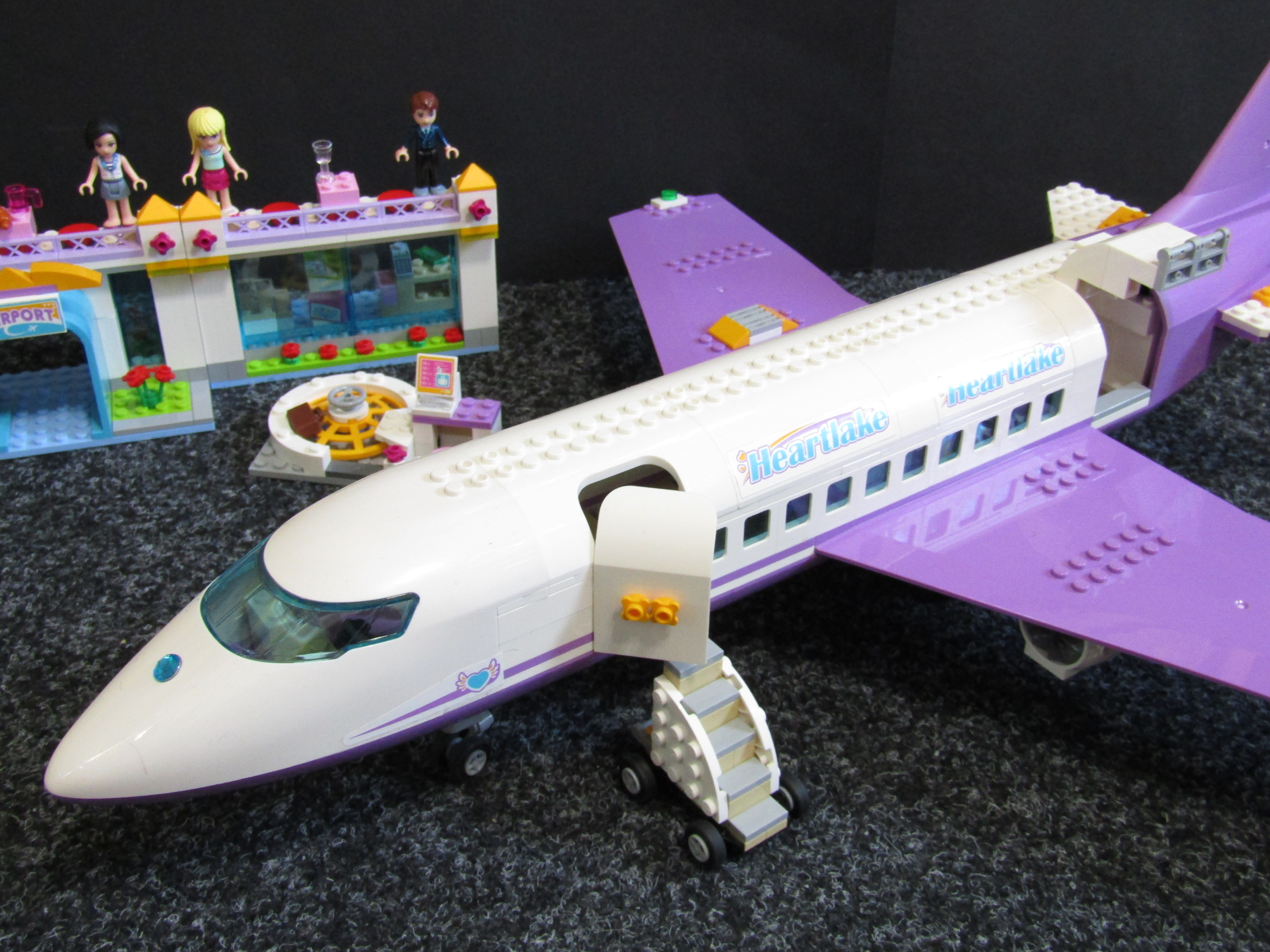 LEGO® Friends 41109 Letiště Heartlake City - POUŽITÉ