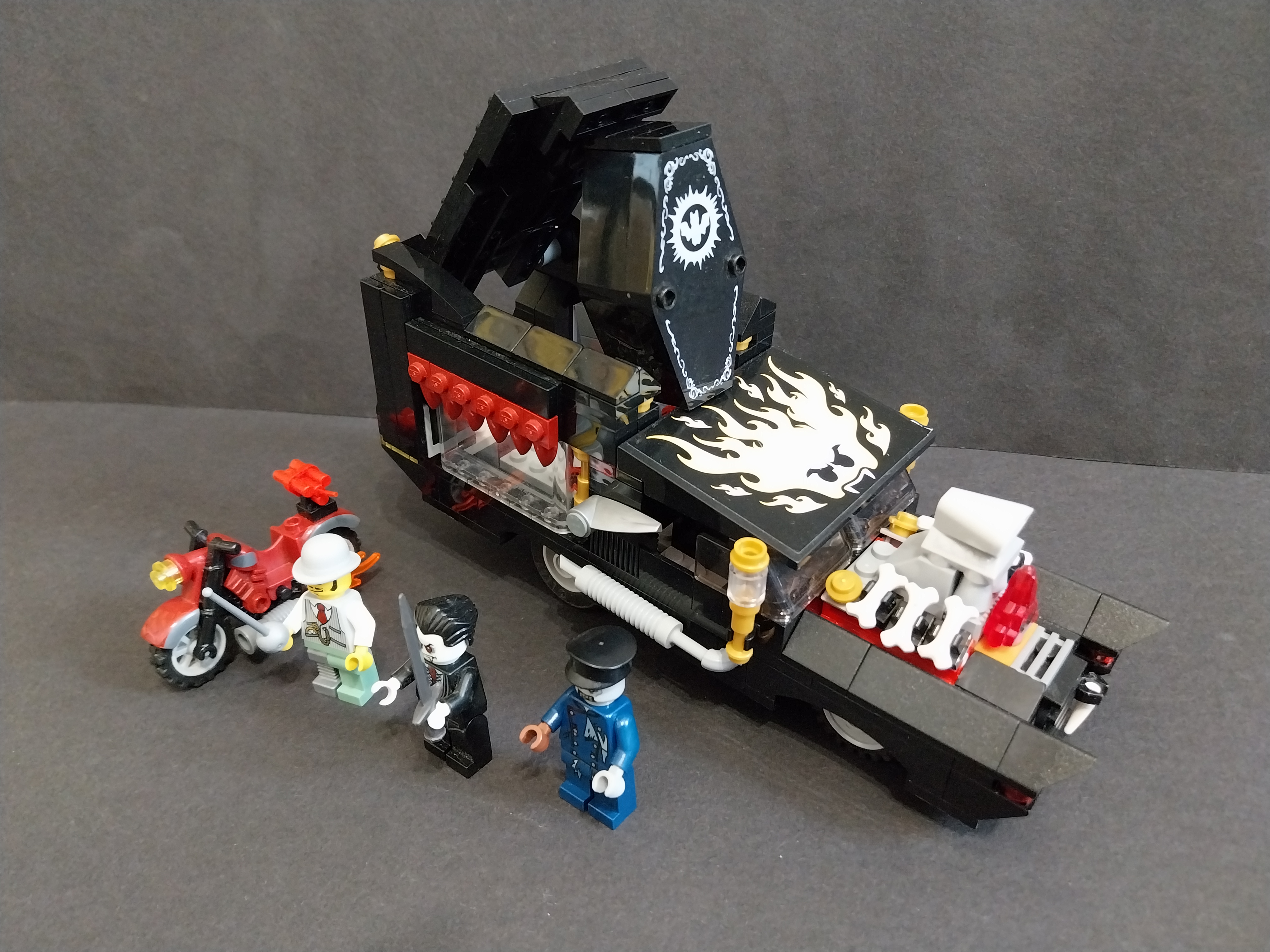 LEGO® Monster Fighters 9464 Pohřební vůz upíra - POUŽITÉ