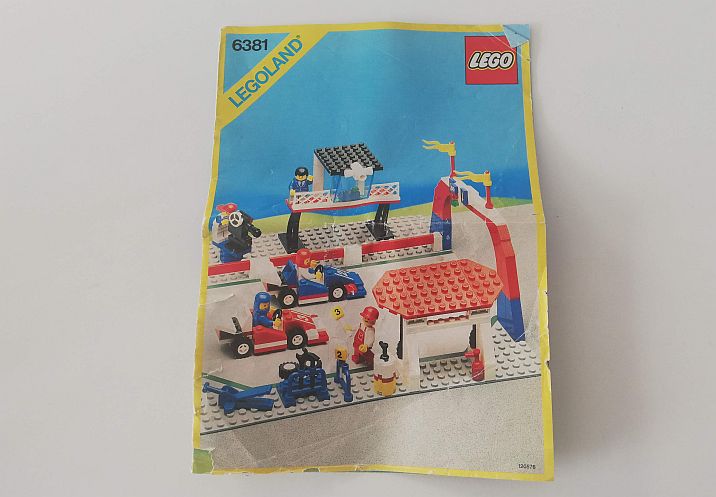 Lego formulová dráha