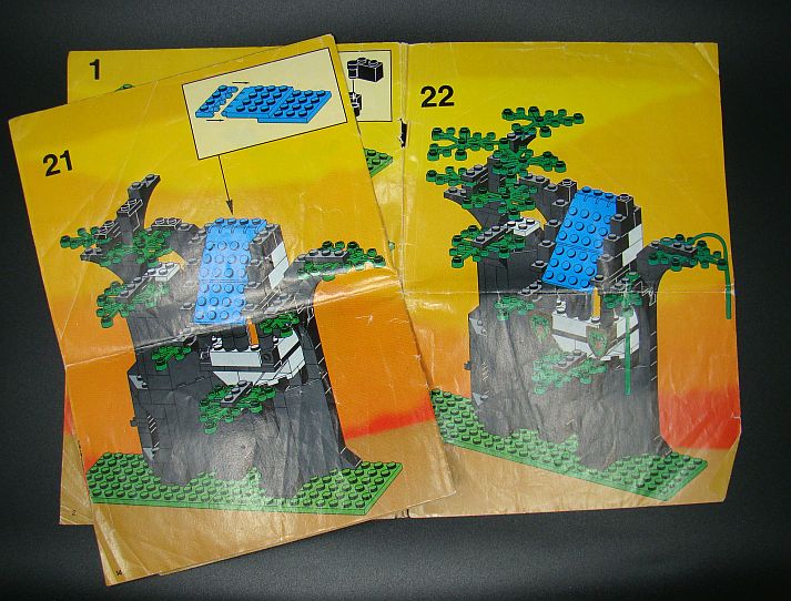 Lego Forestmen's Hideout