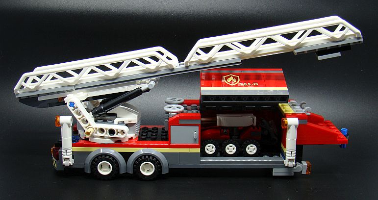 Lego hasičské auto