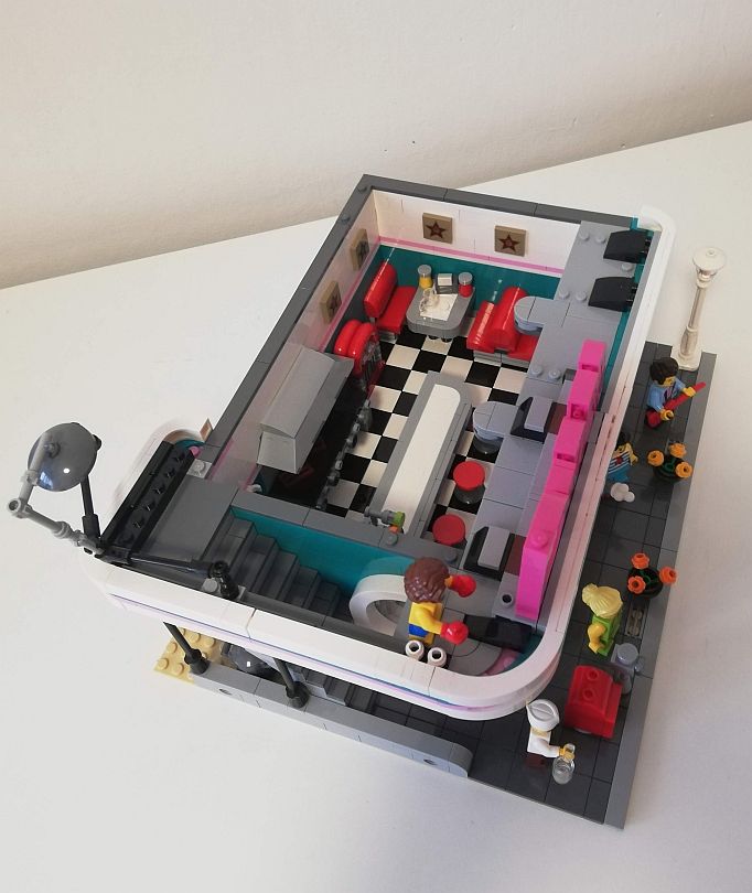 Lego Creator Expert - Restaurace v centru města