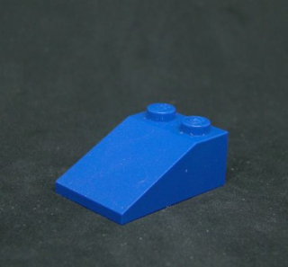 Lego šikmá kostka 33 3x2 tmavě modrá