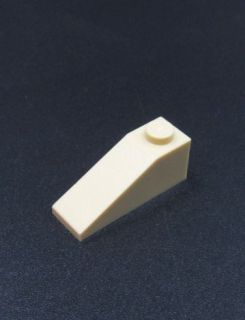 Lego šikmá kostka 33° 3x1 béžová