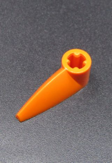 Lego Bionicle/Technic zub 1x3 - oranžový