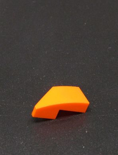 Lego zkosená destička 2 x 1 x 2/3 - pravá - oranžová
