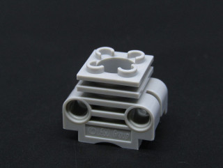Lego Technic válec motoru - světle šedý - light bluish gray - ZAŽLOUTLÝ
