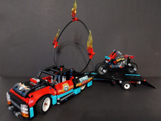 LEGO® Technic 42106 Kaskadérská vozidla - POUŽITÉ