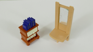 Playmobil noční stolek a zrcadlo