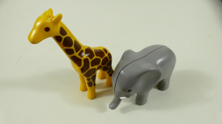 Playmobil žirafa a slon