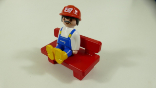 Playmobil lavička s figurkou 
