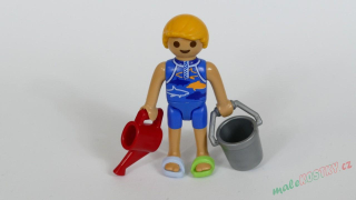 Playmobil figurka s konvičkou a kyblíčkem