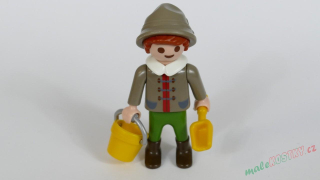 Playmobil figurka s kyblíčkem a lopatičkou