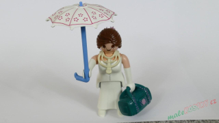 Playmobil figurka s taškou a slunečníkem