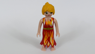 Playmobil figurka paní v šatech
