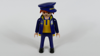 Playmobil figurka pán s čepicí