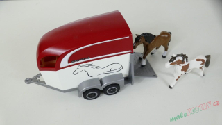 Playmobil vůz pro přepravu koní