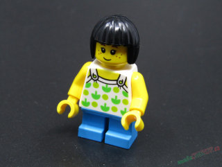 Lego figurka LEGOLAND - holčička